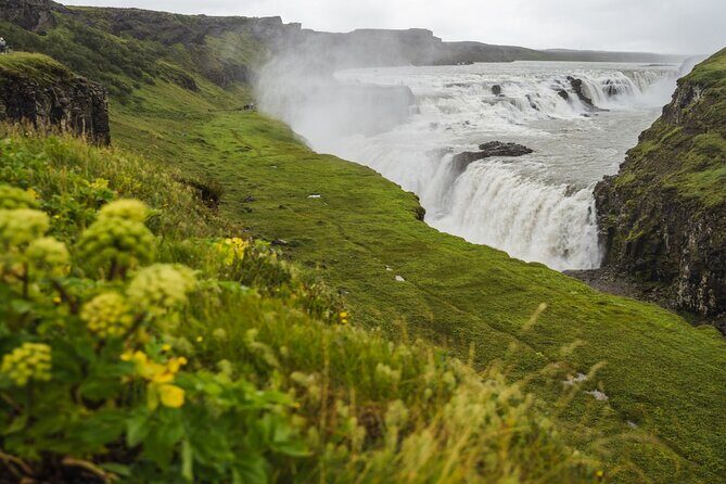 Small Group: Golden Circle Tour from Reykjavik Cruise Terminals - Transportation and comfort: air-conditioned van, but not always equal