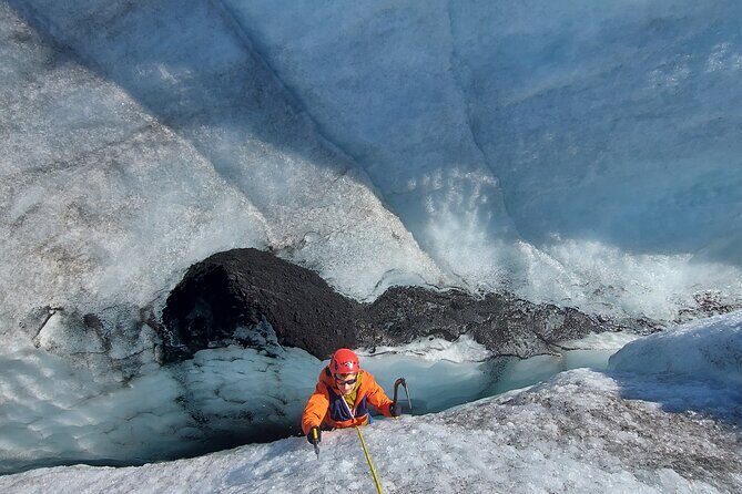 Small-Group Ice Climbing and Glacier Hiking in Solheimajokull - Small-group size (max 6) and what you actually gain