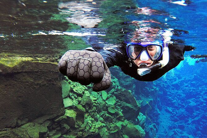 Snorkeling in Silfra & Fly Over Iceland Virtual Experience - Self-drive - Underwater photos included: why that’s good value