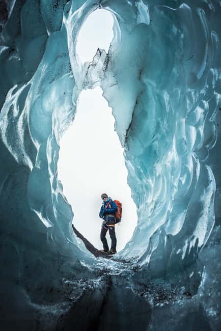 Sólheimajökull: Guided Glacier Hike - Family planning and the crampon shoe-size rule