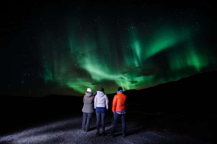 South Coast, Glacier Hike and Northern Lights Winter Tour - What to Pack for Glacier, Waterfalls, and Winter Skies