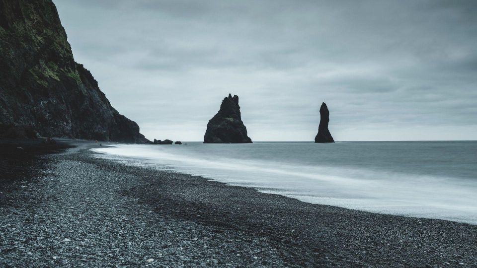 South Coast of Iceland. Black beach, glaсier, waterfalls... - Gljúfrabúi Waterfall in the Gorge: The Bonus Stop That Feels Different