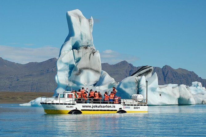 South Iceland and Glacier Lagoon: Jökulsárlón with Boat Tour - Jökulsárlón Shore Stroll to 30-Minute Cruise: The Timing That Feels Worth It