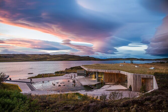 Stuðlagil Canyon and Vök Baths Day Tour - Price and value: where the $409 makes sense