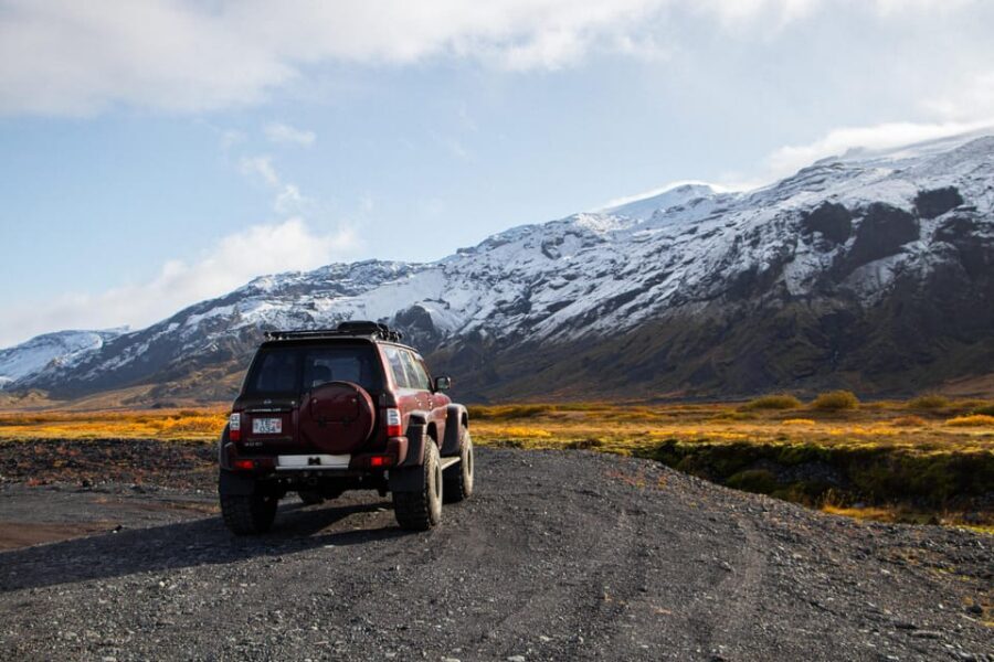 Super Jeep Private tour in Þórsmörk - Why Þórsmörk by Super Jeep beats the usual road