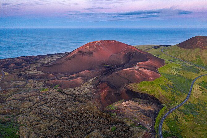 The Best of Vestmannaeyjar with Ebbi - Eldfell Volcano and the 1973 Eruption: The Island’s Turning Point
