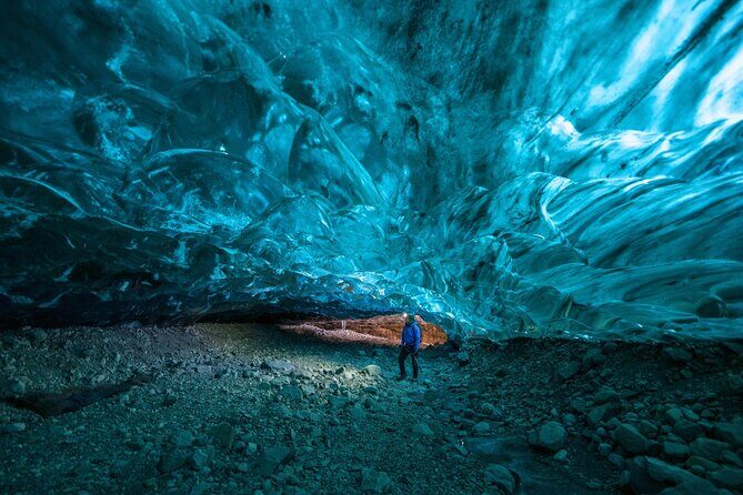 The Original Ice Cave Tour in Jökulsárlón Glacier Lagoon - Vatnajökull ice caves: why this one matters