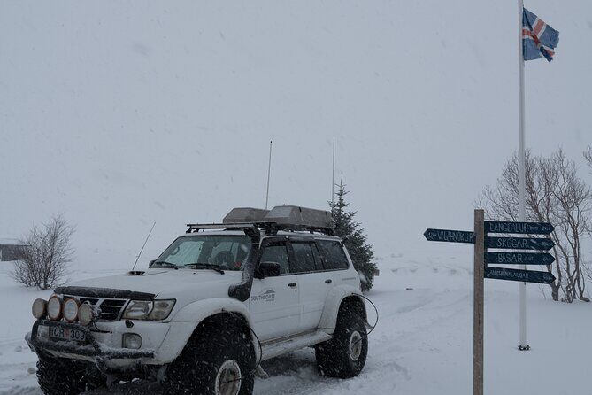 Thorsmork by Super Jeep with Optional Hike - Optional hike vs. staying in the Jeep