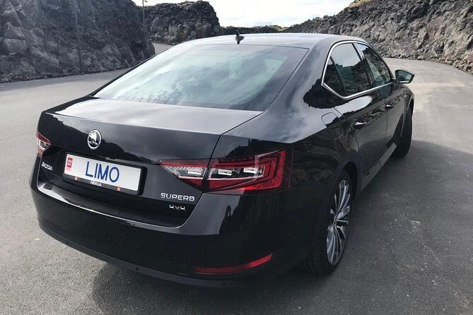 Transfer from Reykjavik - Private airport transfer to KEF Airport - Should You Book This Private Transfer to KEF?