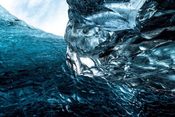 Treasure Iceland - Ice Cave Discovery - Small-group size: why it feels more personal