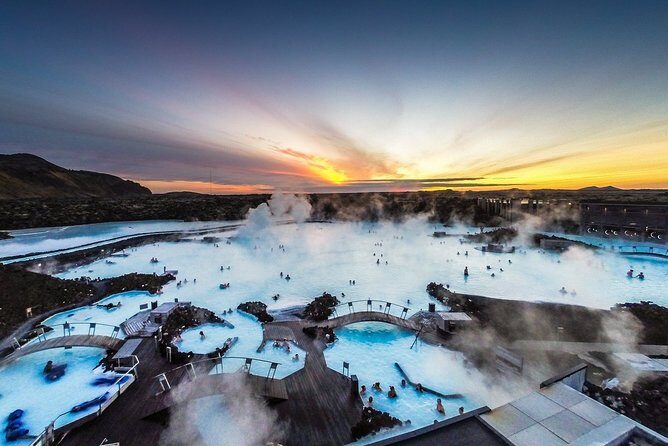 Unique bathing in an Icelandic hot springs at the Blue Lagoon - The 3-hour flow: pickup, masks, lagoon time, and getting back