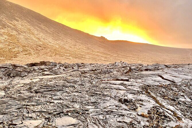 Volcano Eruption Site Hike & Reykjanes Tour from Reykjavik - Gunnuhver Hot Springs: Mud Pots, Steam Vents, and Photo Opportunities