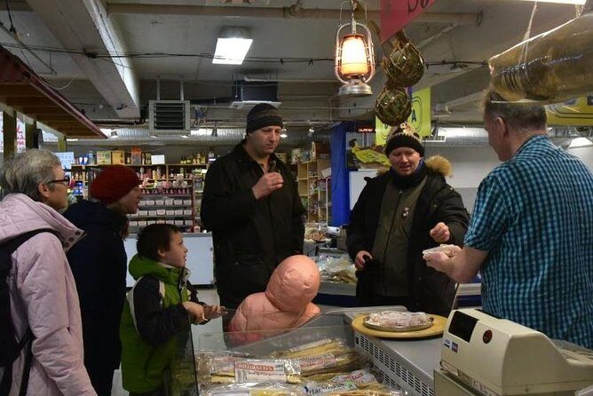 Weekend Reykjavik Food Tour with a stop at the Reykjavik Flea Market - Ingólfstorgi start: easy to find, easy to time